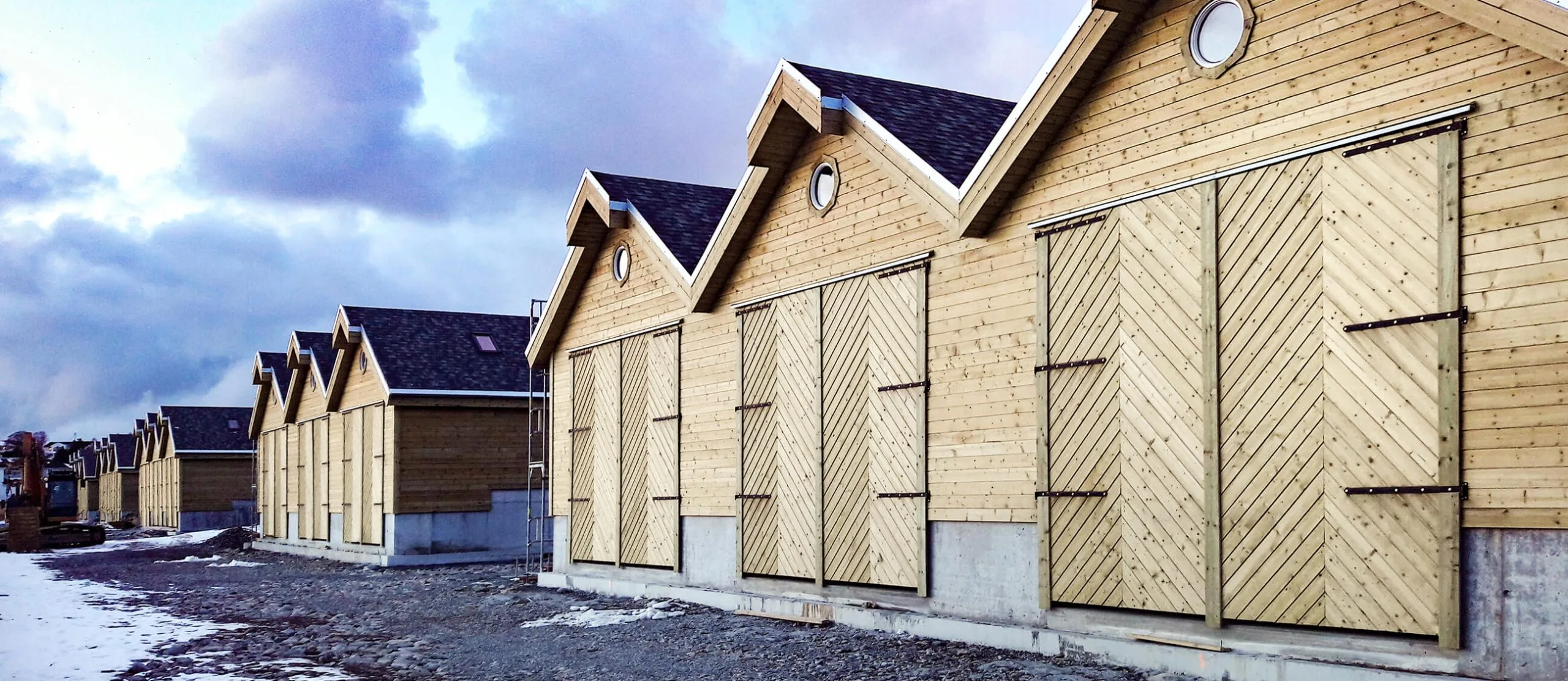 Aukštos kokybės medinės lauko dailylentės