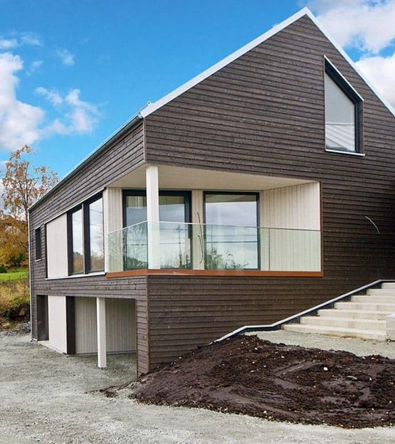 Dvišlaičio stogo medinė konstrukcija