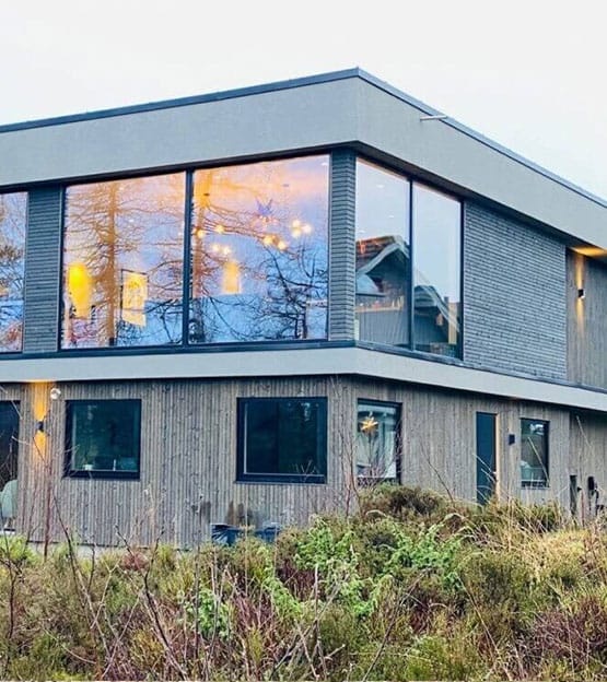 Sutapdinto (plokščio) stogo medinė konstrukcija